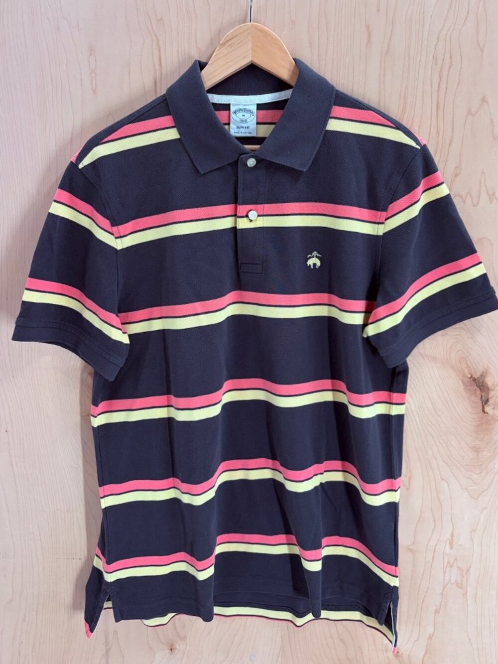 Brooks Brothers M NWOT 1818 Slim Fit Short Sleeve Navy Yellow Stripe Polo Shirt